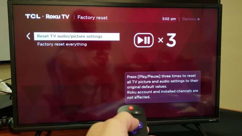 netflix keeps crashing on roku tv